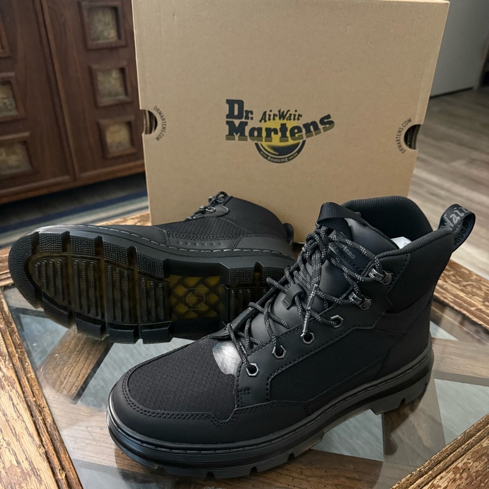 Dr. Martens Rakim Black